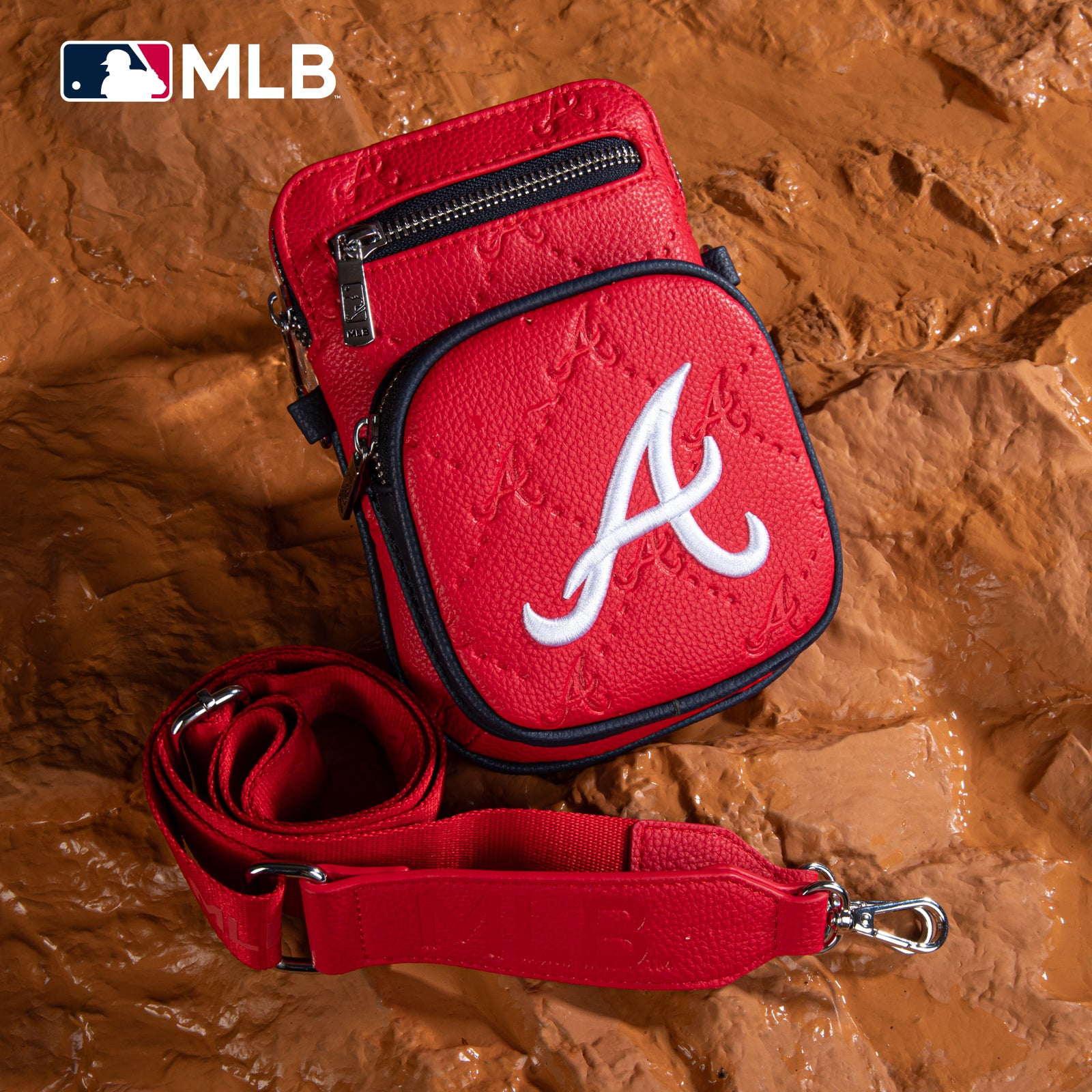 MLB Atlanta Braves Mini Crossbody Purse