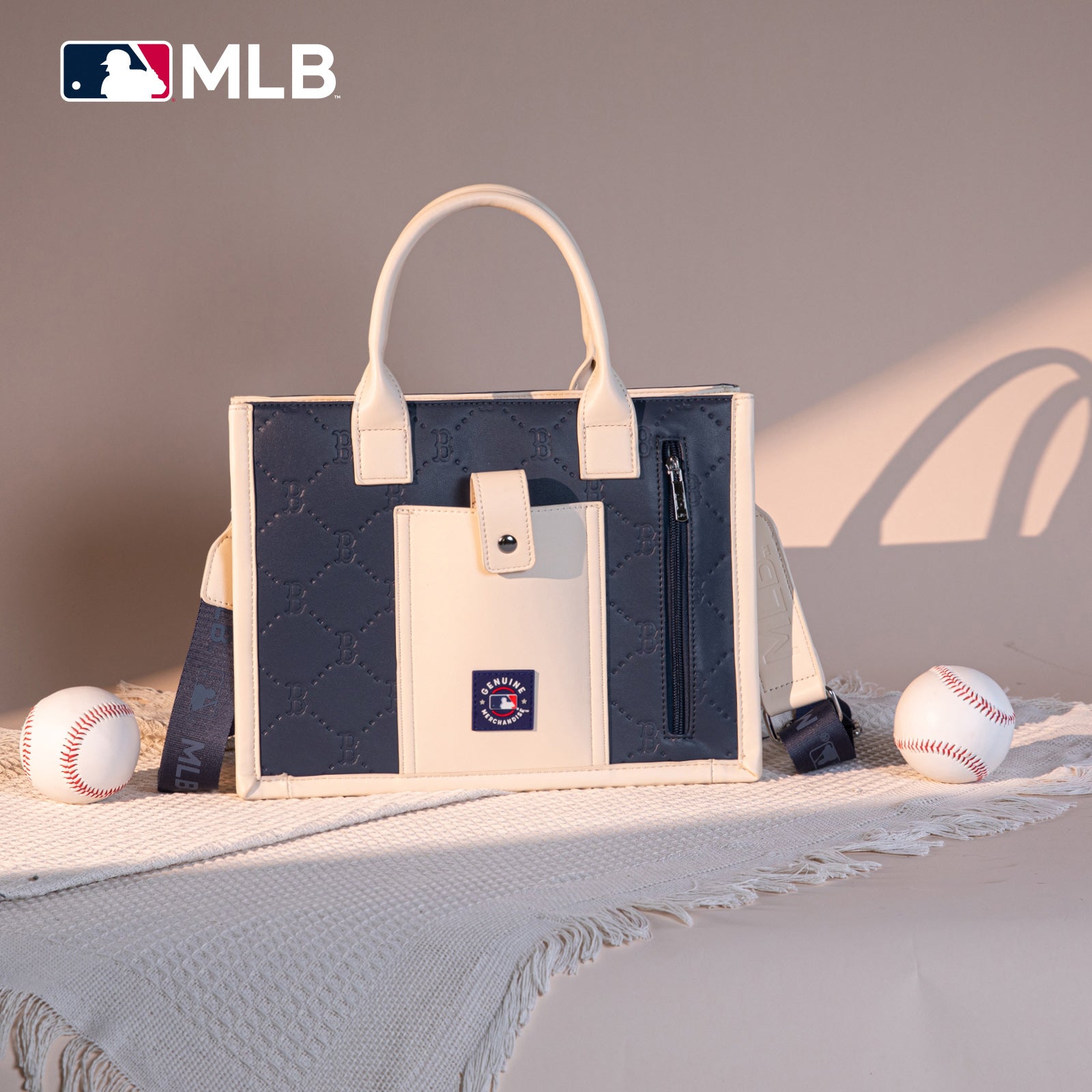 MLB Boston Red Sox Team Whipstitch Tote/Crossbody