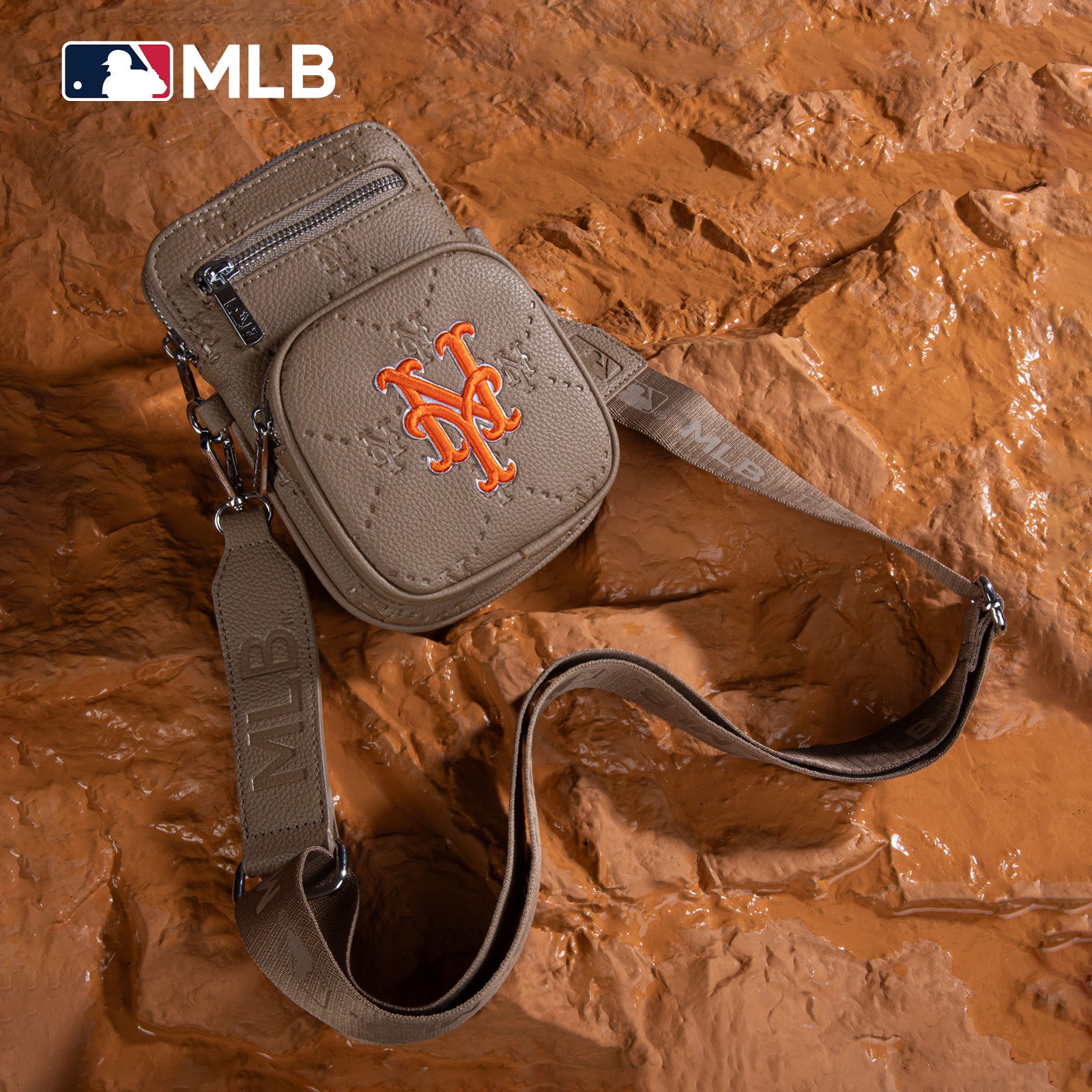 MLB New York Mets Mini Crossbody Purse