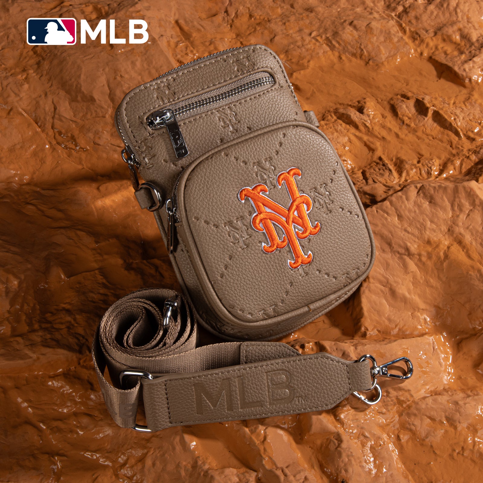 MLB New York Mets Mini Crossbody Purse