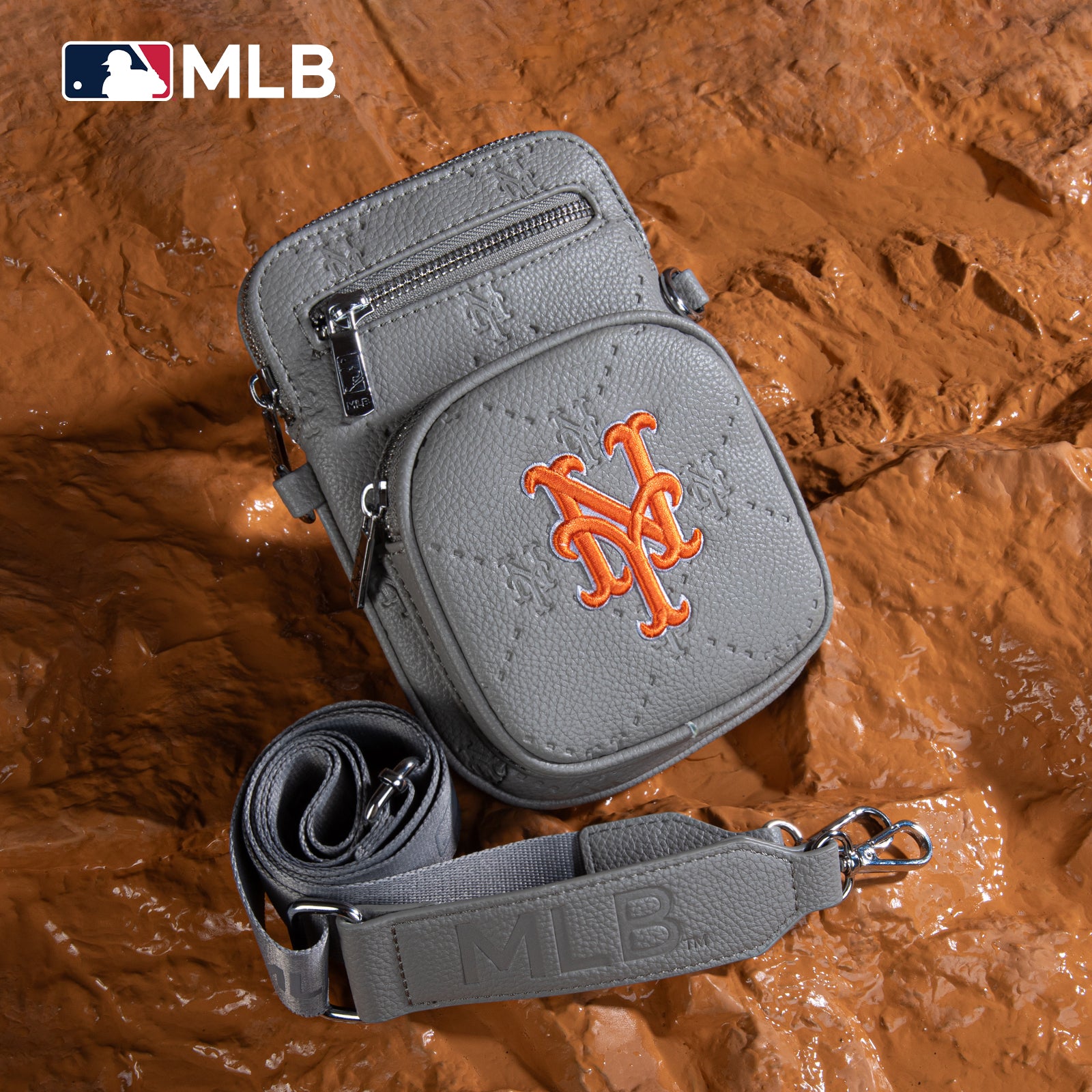 MLB New York Mets Mini Crossbody Purse