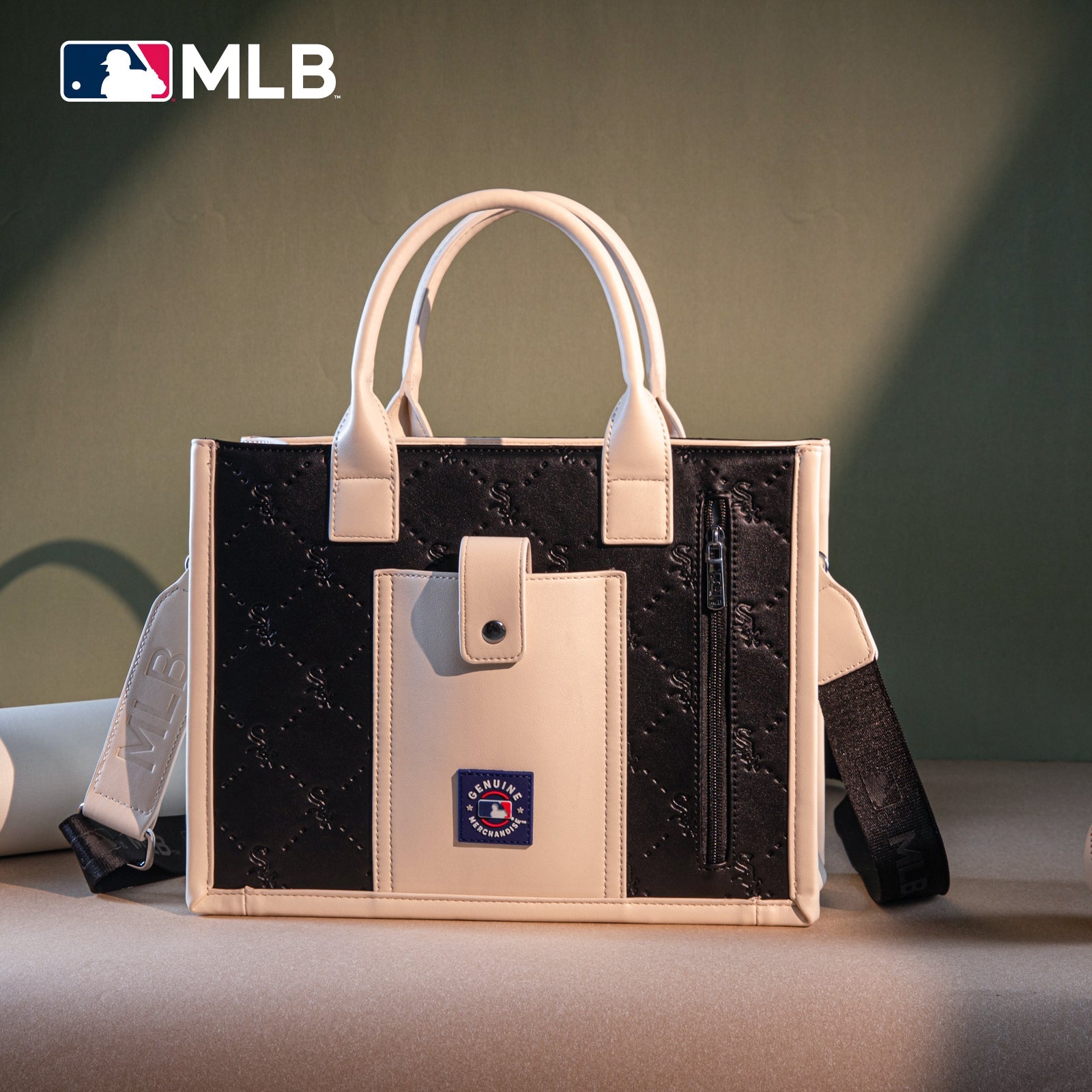 MLB Chicago White Sox Team  Whipstitch Tote/Crossbody