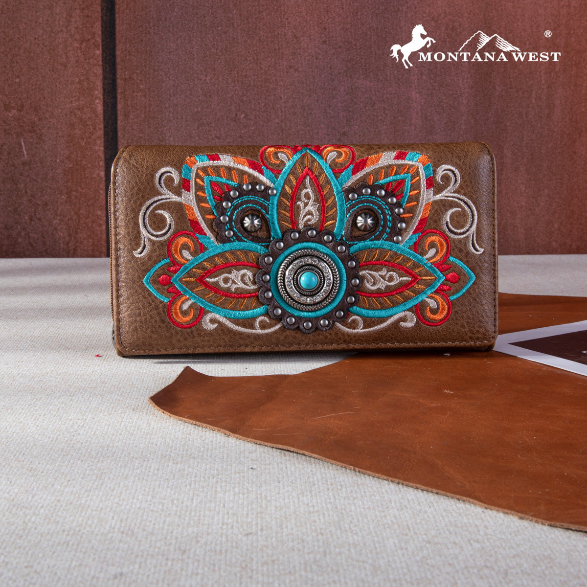 Montana West Concho Studs Wallet