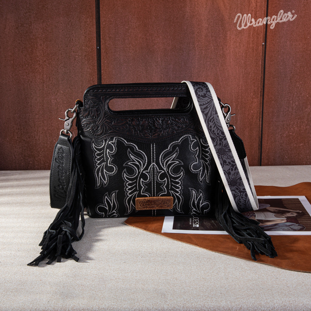 Wrangler Tooled Fringe Crossbody Bag Set