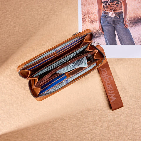 Wrangler Western Stitch Zip Around Wristlet Wallet