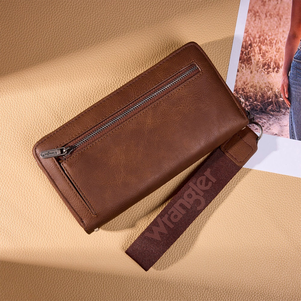 Wrangler Western Stitch Zip Around Wristlet Wallet