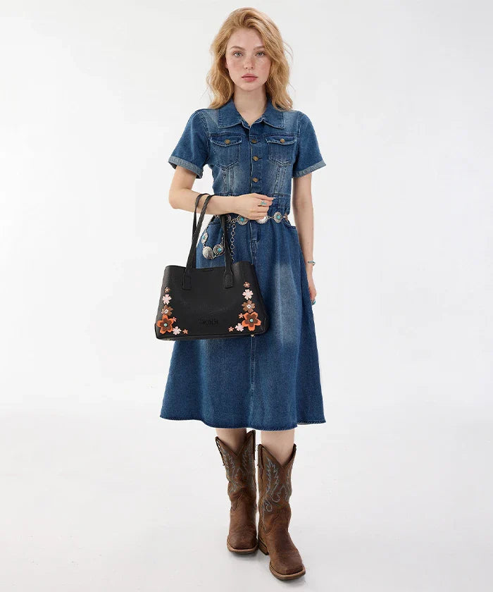 Wrangler 3D Floral Appliqués Tote Bag in BK