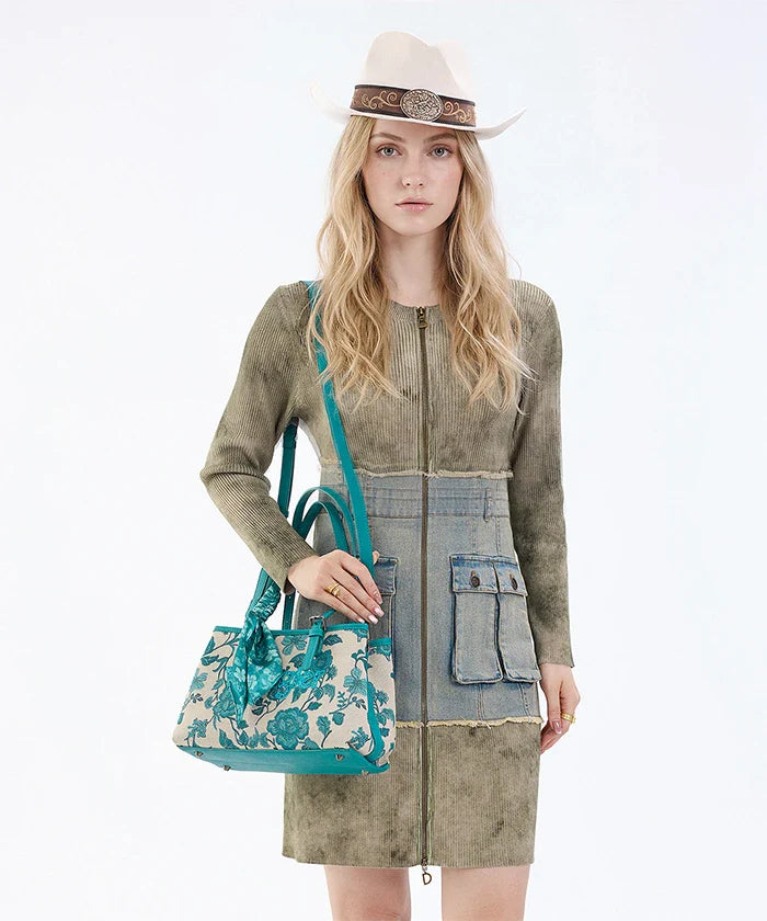 Wrangler Vintage Floral Print Canvas Shoulder Bag in TQ