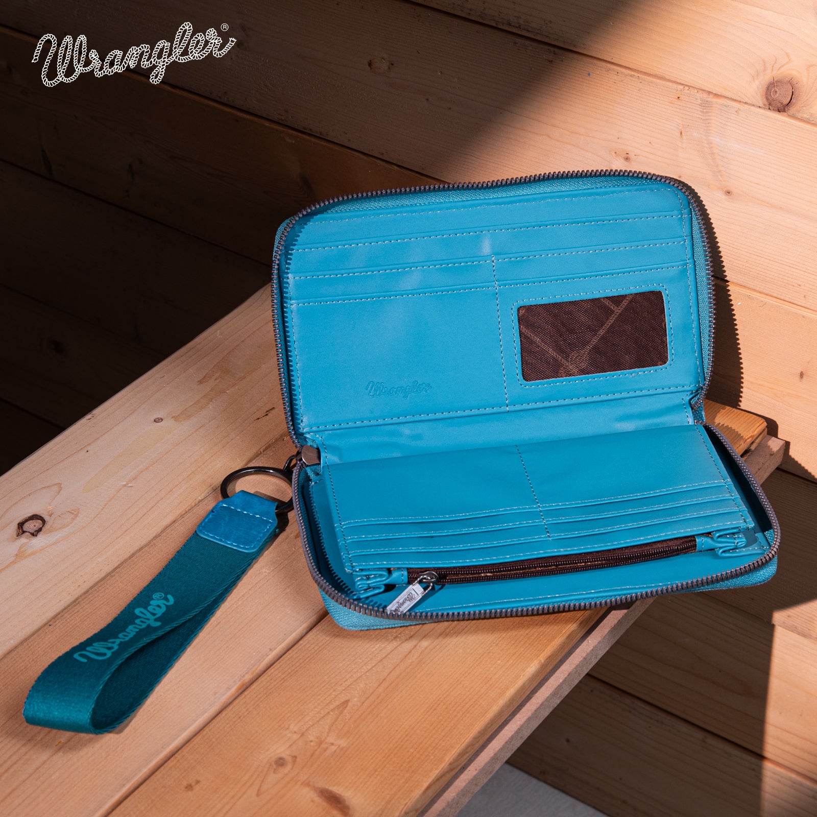 Wrangler Canvas Crossbody Purse Set