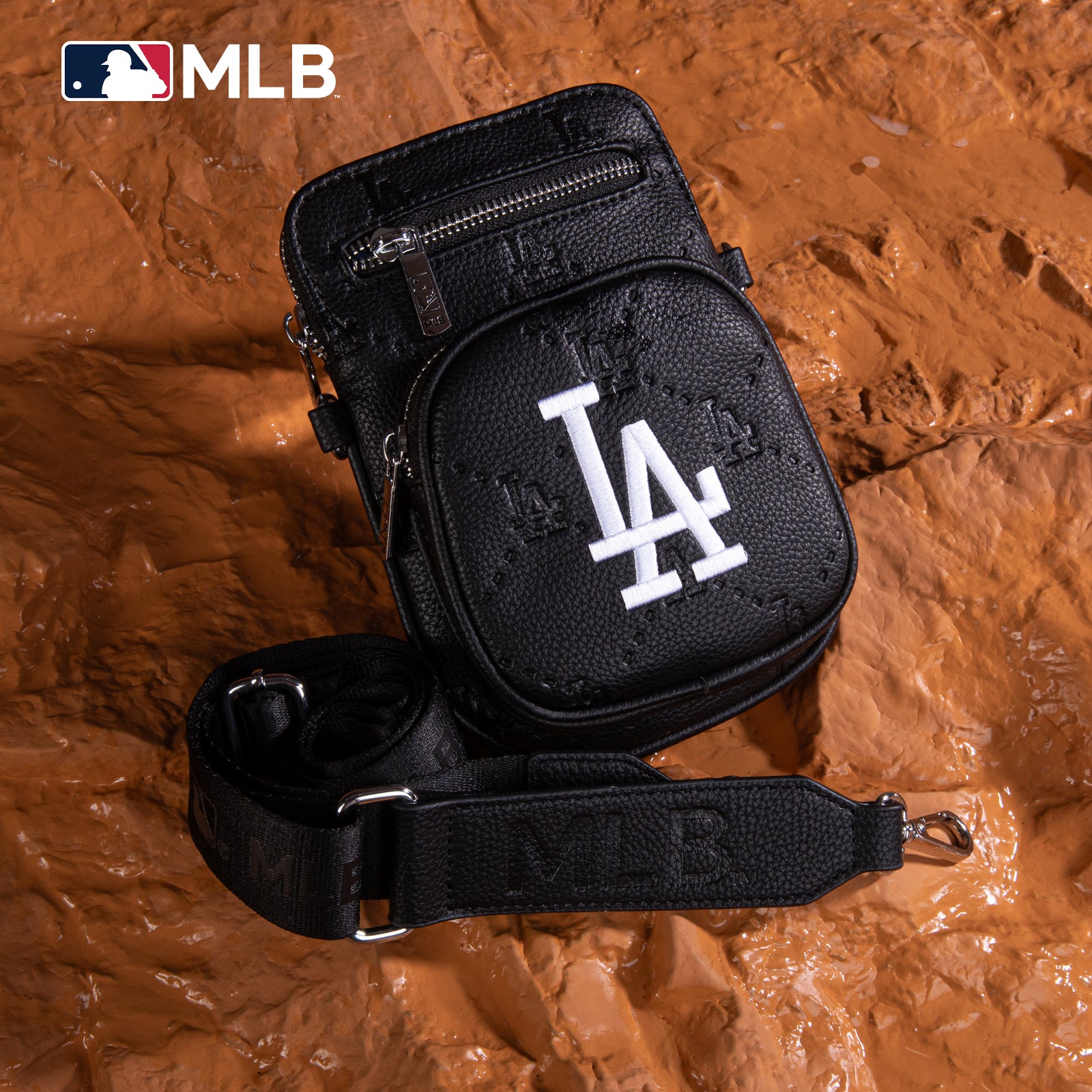 MLB Los Angeles Dodgers Mini Crossbody Purse