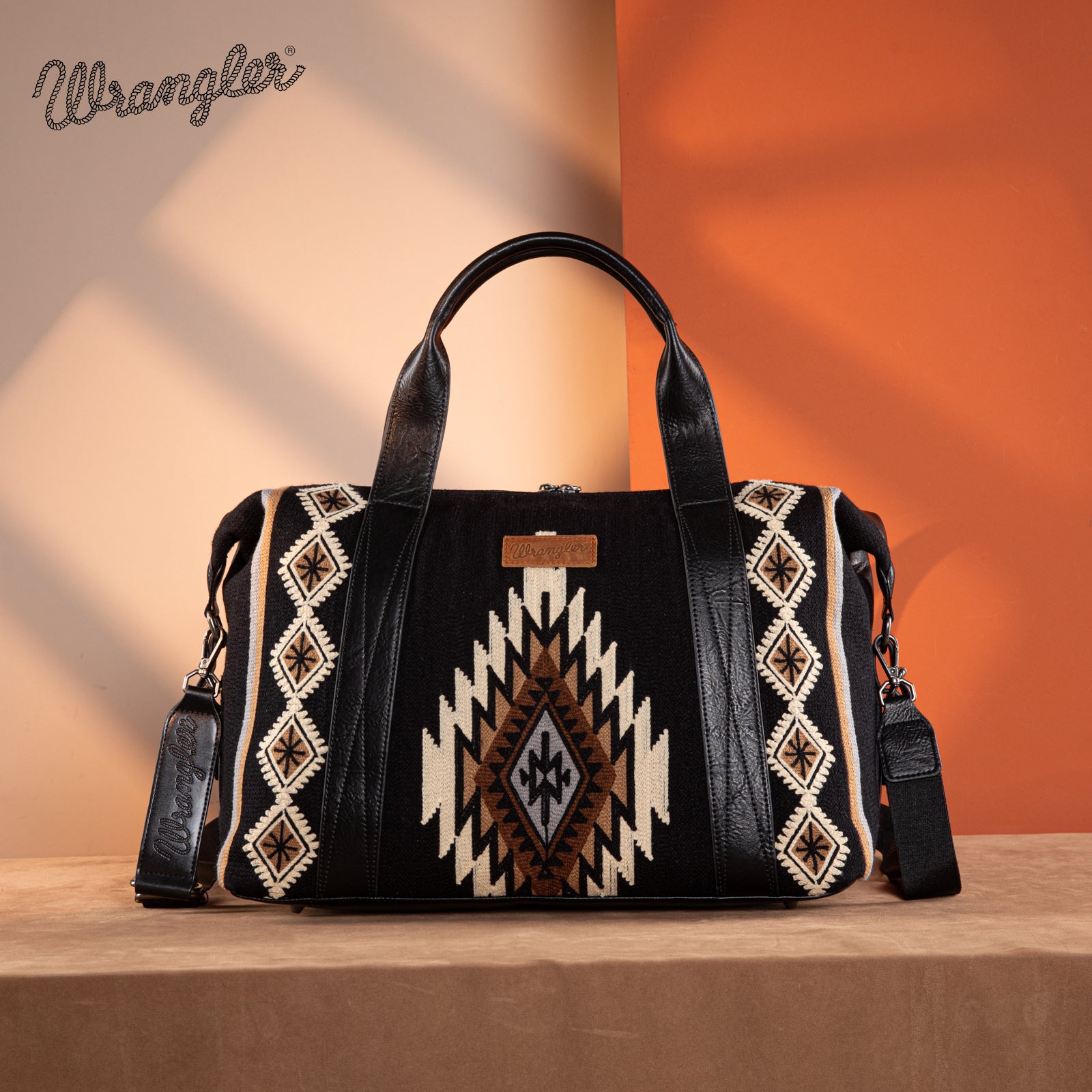 Wrangler Aztec Knitted Duffle Bag Set