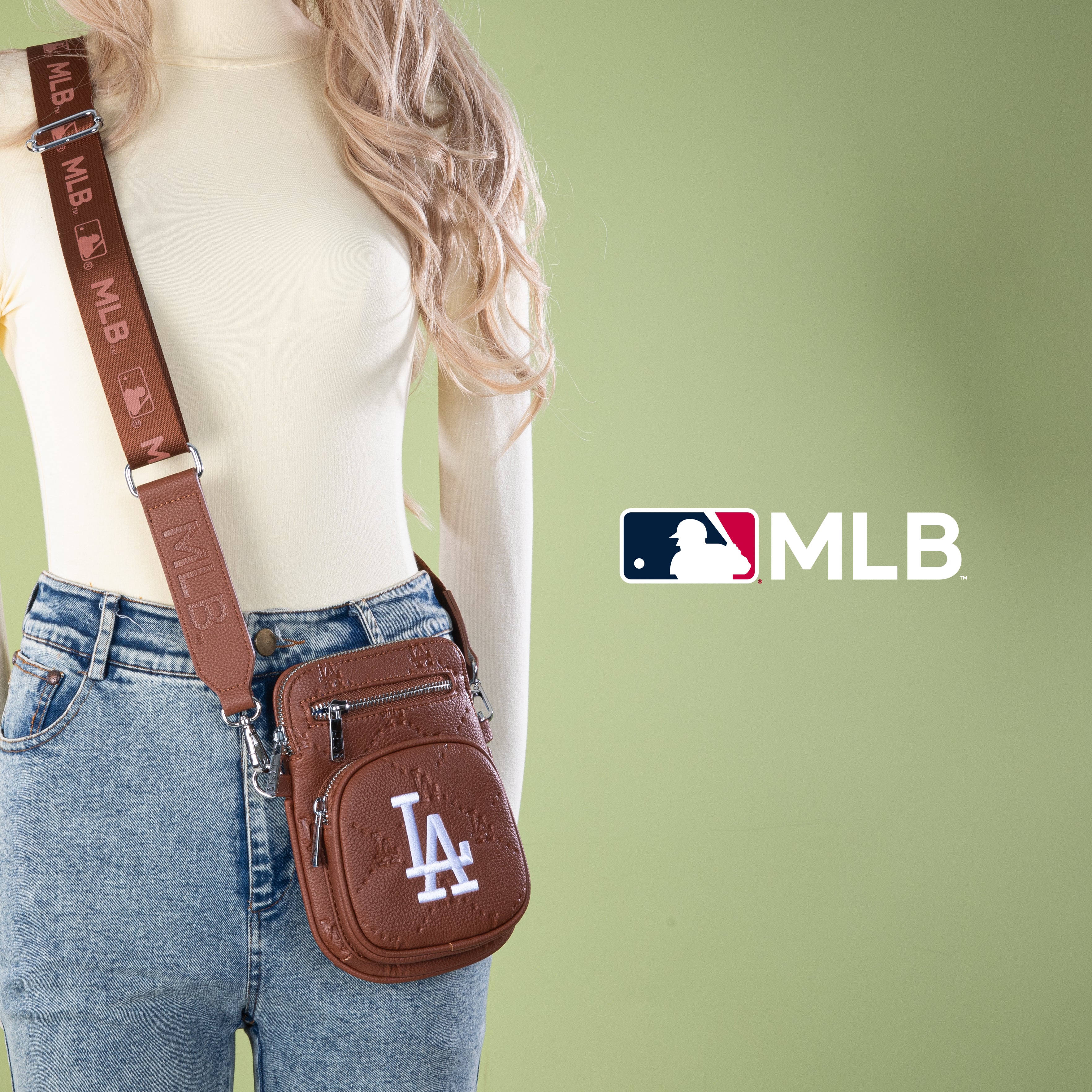 MLB Los Angeles Dodgers Mini Crossbody Purse