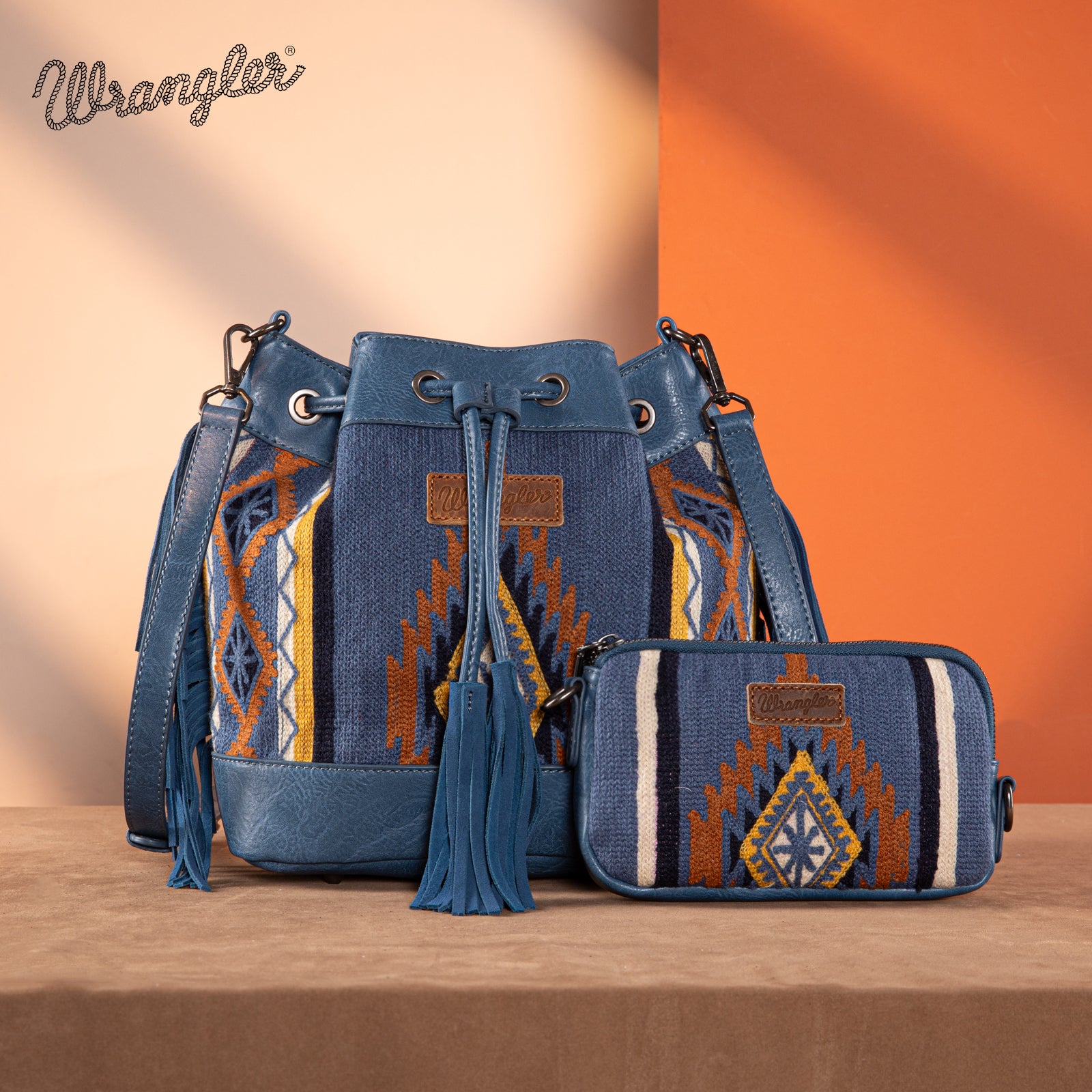 Wrangler Aztec Knitted Bucket Bag Set