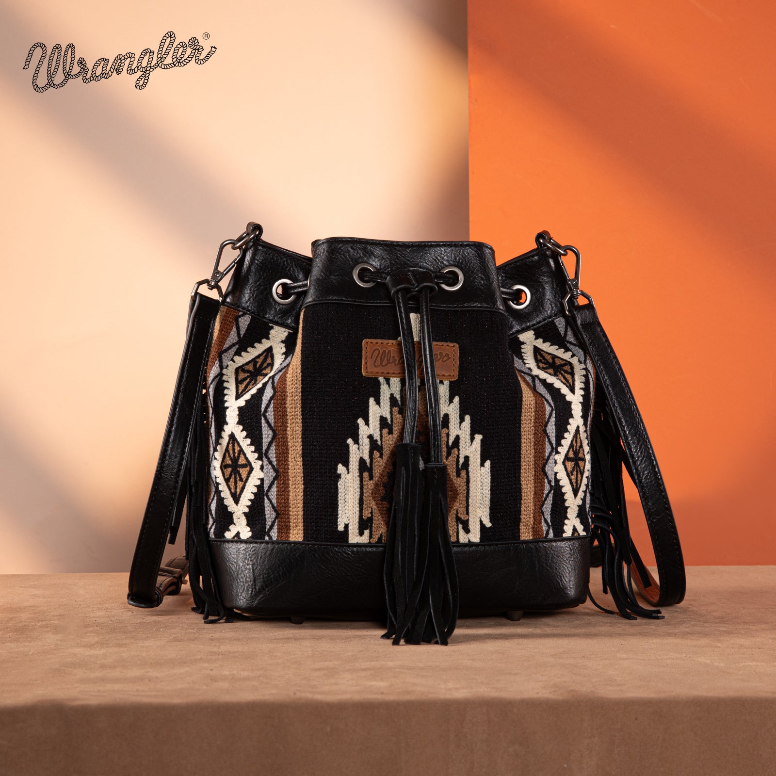 Wrangler Aztec Knitted Bucket Bag Set