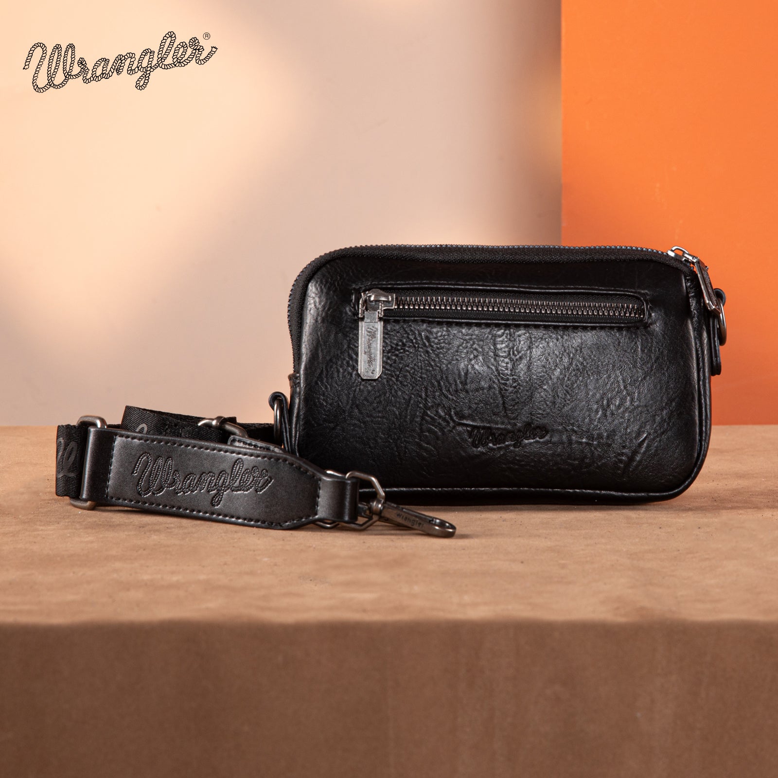 Wrangler Aztec Knitted Duffle Bag Set