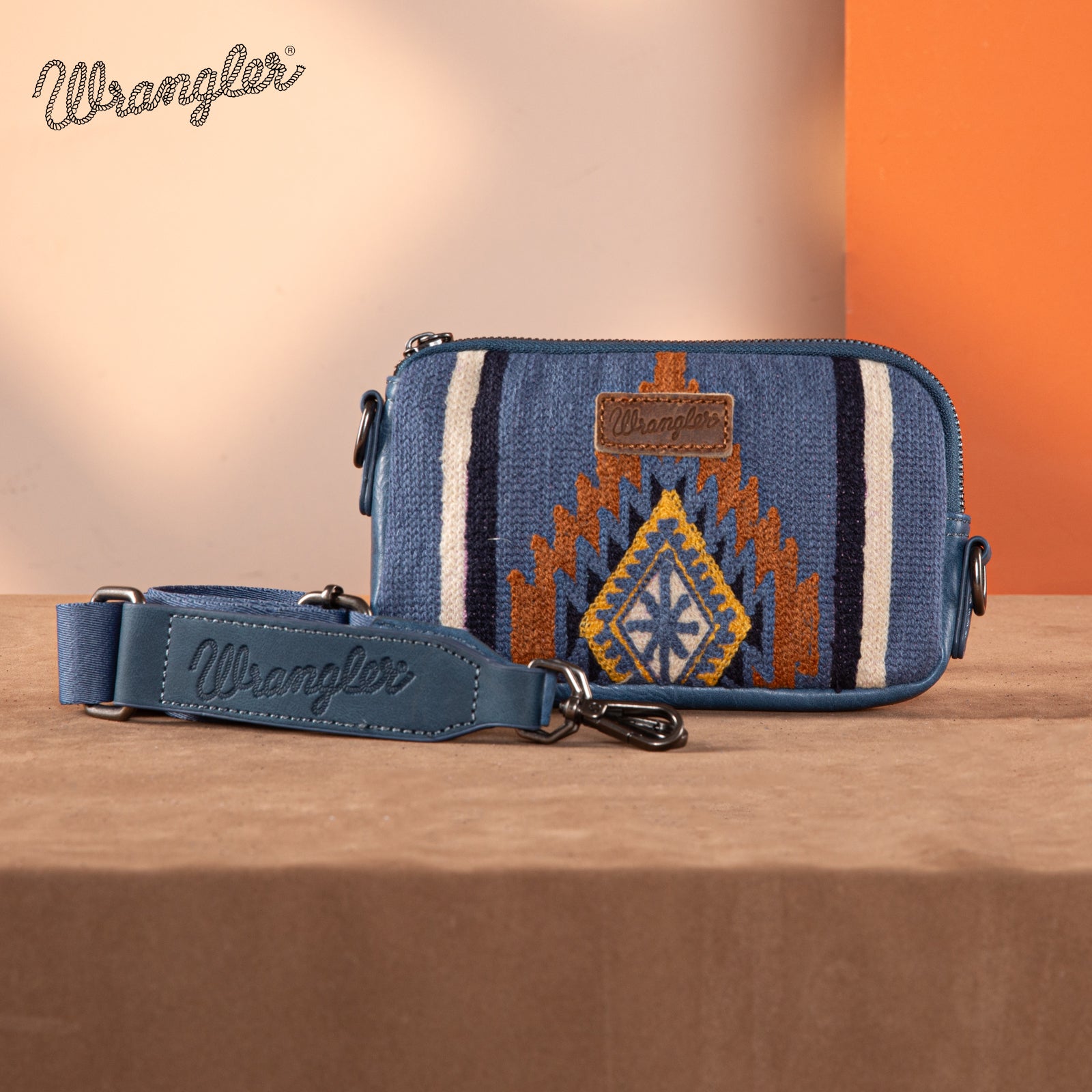 Wrangler Aztec Knitted Bucket Bag Set