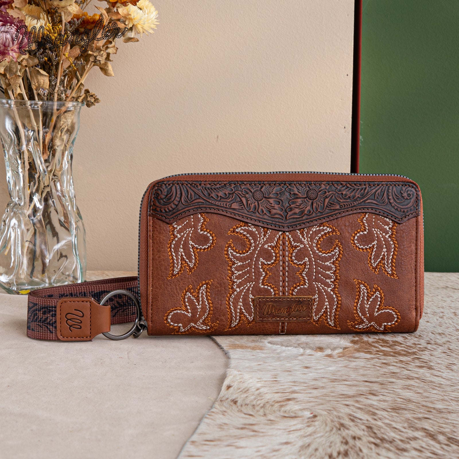 Wrangler Tooled Fringe Crossbody Bag Set