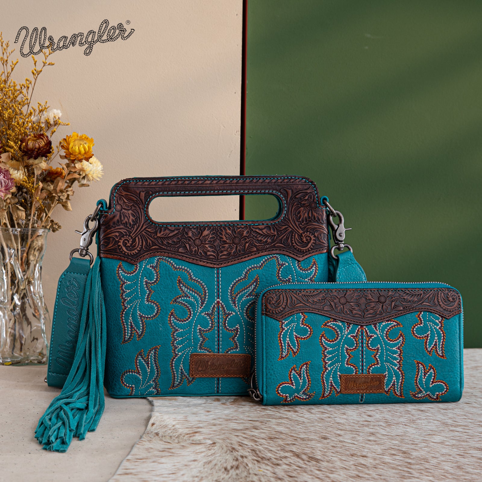 Wrangler Tooled Fringe Crossbody Bag Set